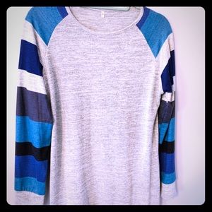 Grey tunic sweater size M